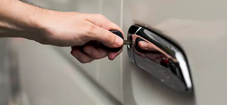 Why Choose Our Auto Locksmith Team in Kansas City, KS?