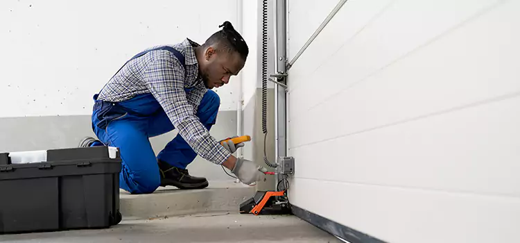 Expert Solutions for Every Garage Lock Need in Kansas City, KS