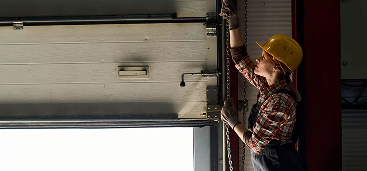 Addressing Common Garage Door Stoppage Issues in Kansas City, KS
